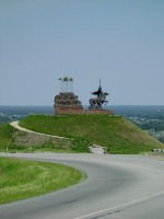 Памятники, мемориалы