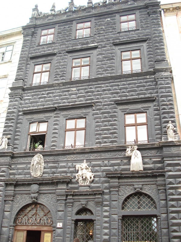 Чорна кам"яниця