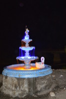 Фонтан біля православної церкви